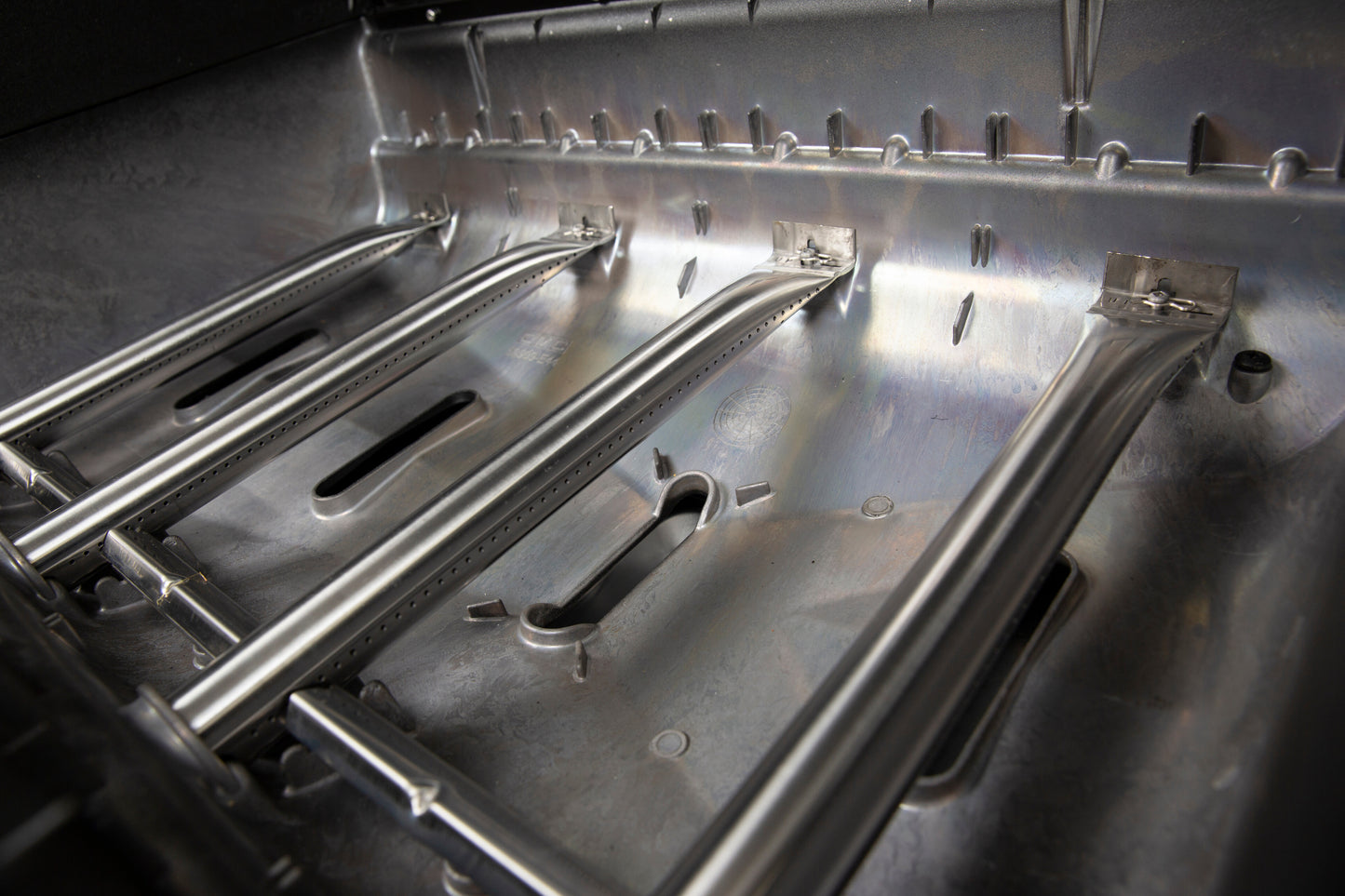 Broil King CROWN™ 420 Seitenteile abklappbar