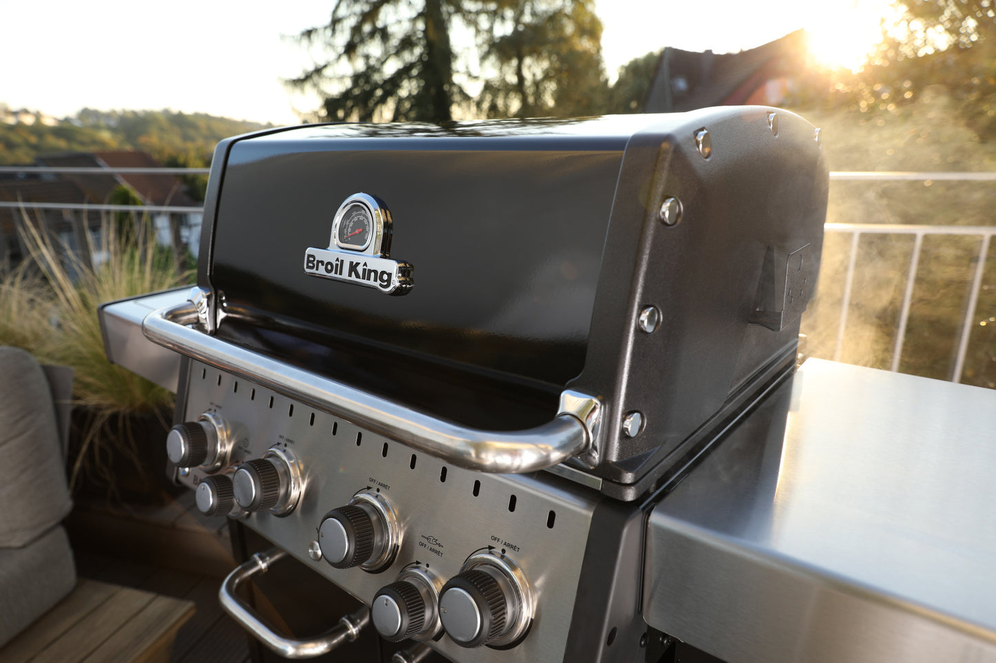 Broil King Baron™ 490 mit Spießbratenbrenner
