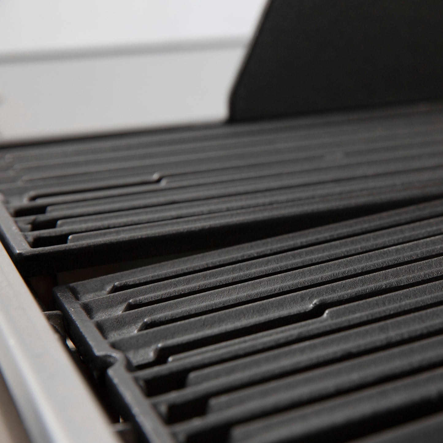 Broil King Baron™ 590 mit Spießbratenbrenner