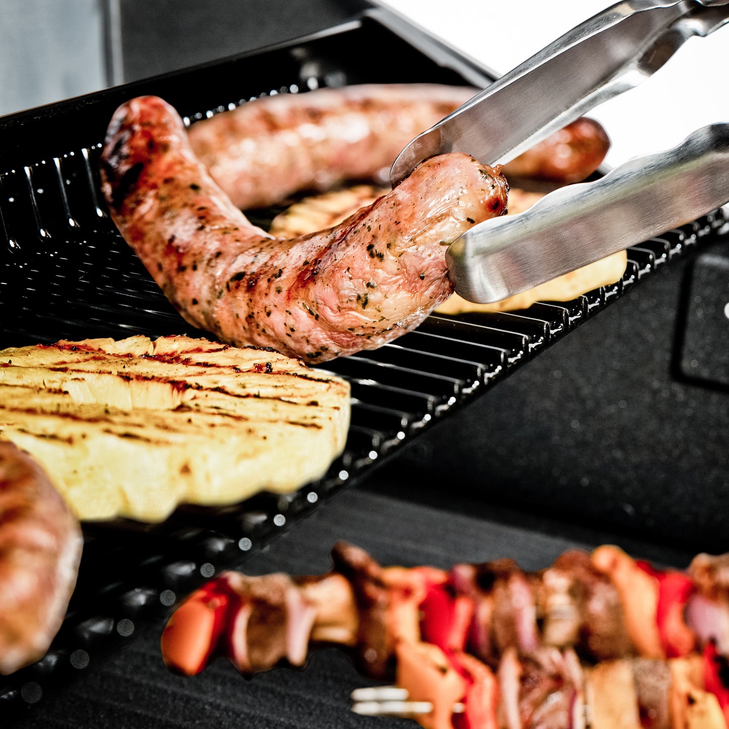 Broil King CROWN™ 420 Seitenteile abklappbar
