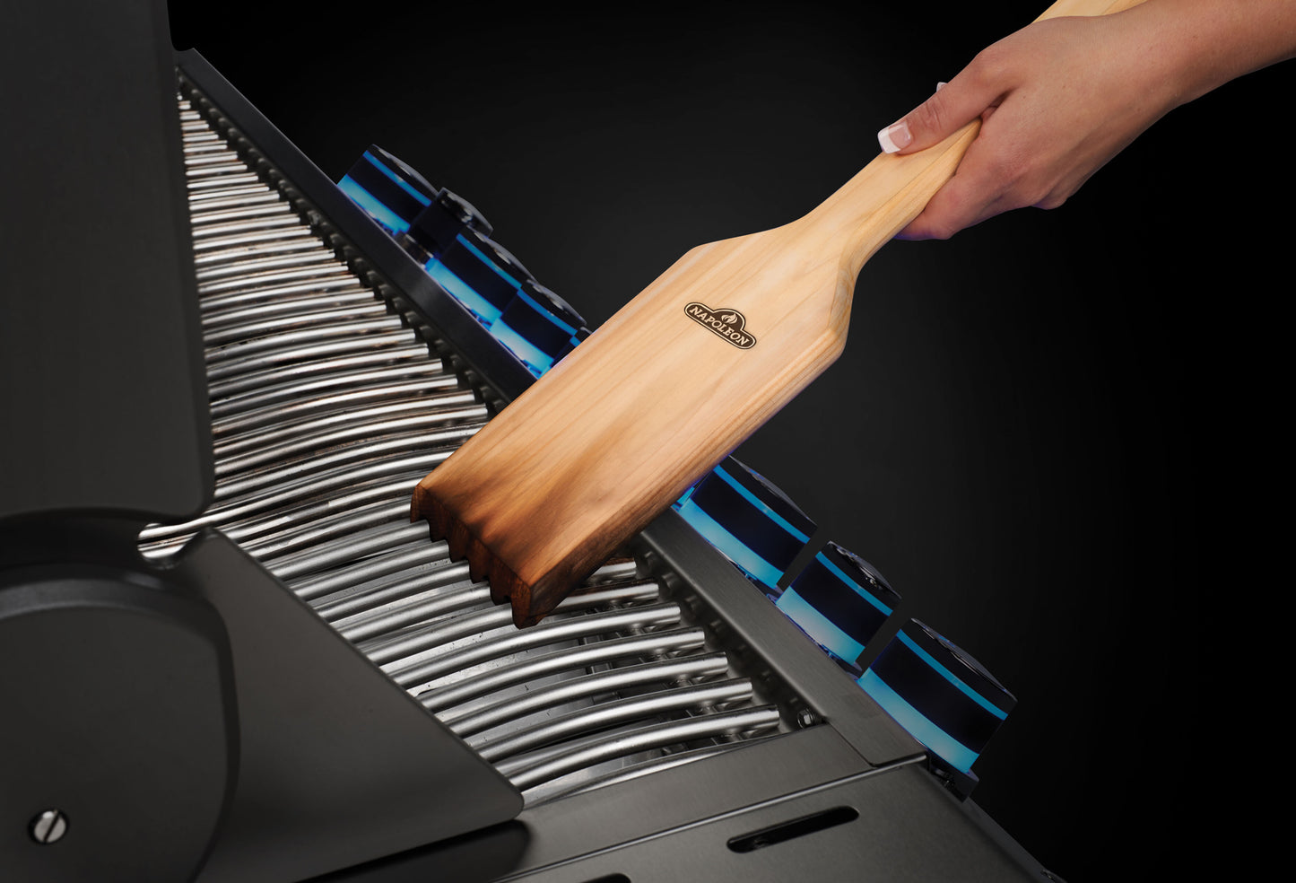 Grill-Schaber aus Zedernholz