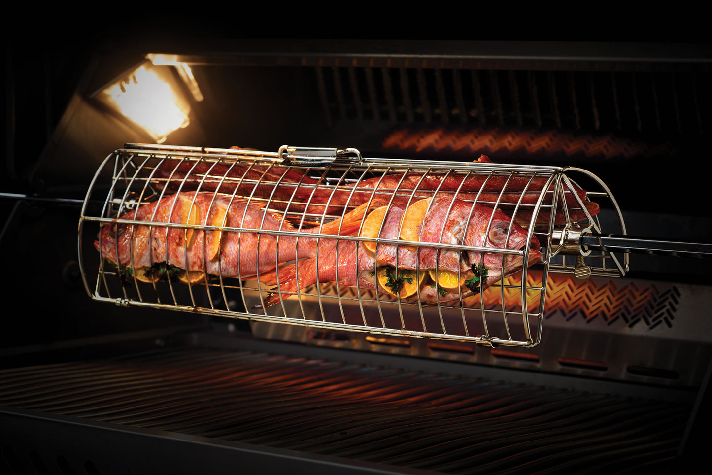 Napoleon Flacher Drehspieß-Korb aus Edelstahl | Perfekt für Fisch, Rippchen & empfindliches Grillgut