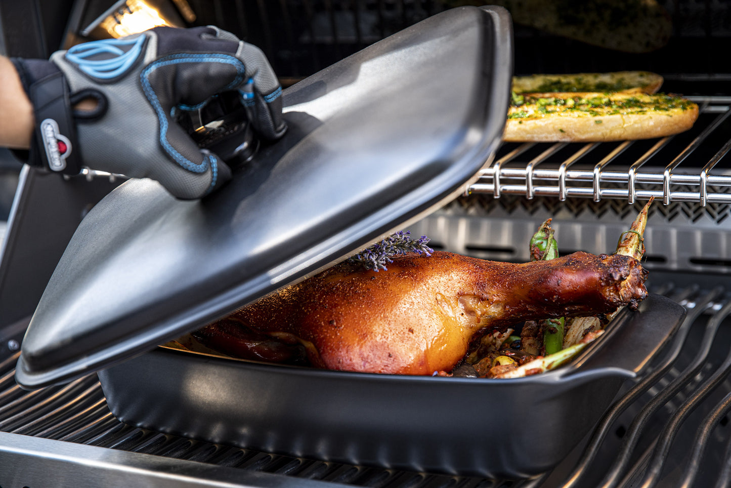 Napoleon® Keramischer Bräter 42×23×7 cm inkl. Deckel – Der XXL-Allzweck-Bräter für Grill, Ofen & echte Genießer!