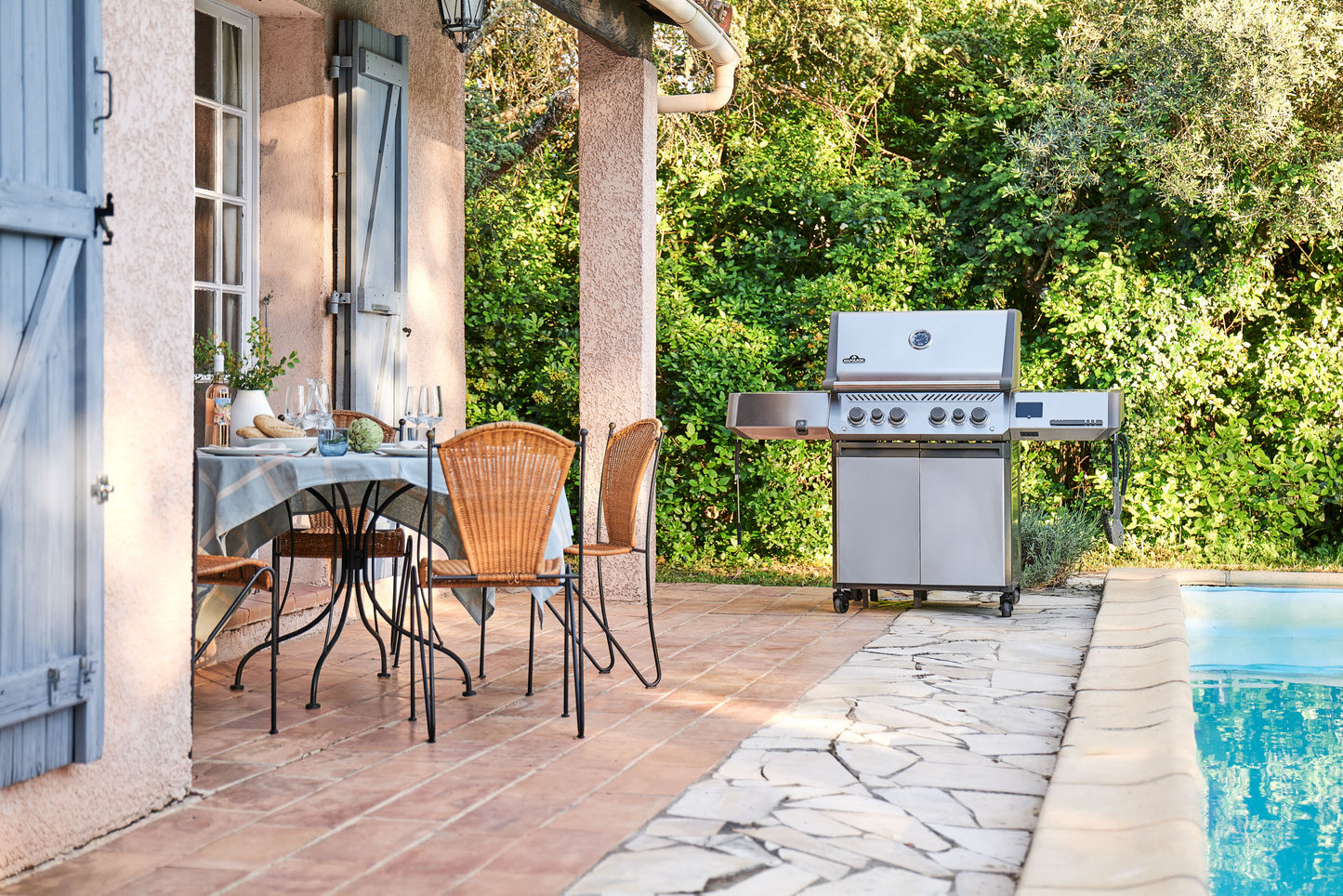 Napoleon Prestige® 500 Connected RSIB – Smarter Premium-Gasgrill mit SIZZLE ZONE™, Infrarot-Heckbrenner & App-Steuerung (26,7 kW)